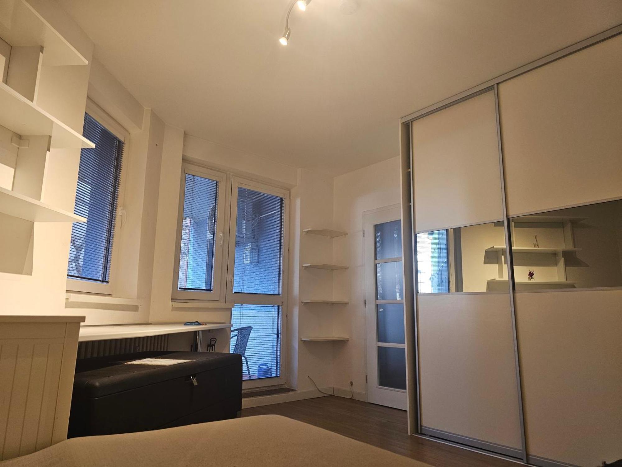 Huge Next To Train Station Close To The Center * Bratislava