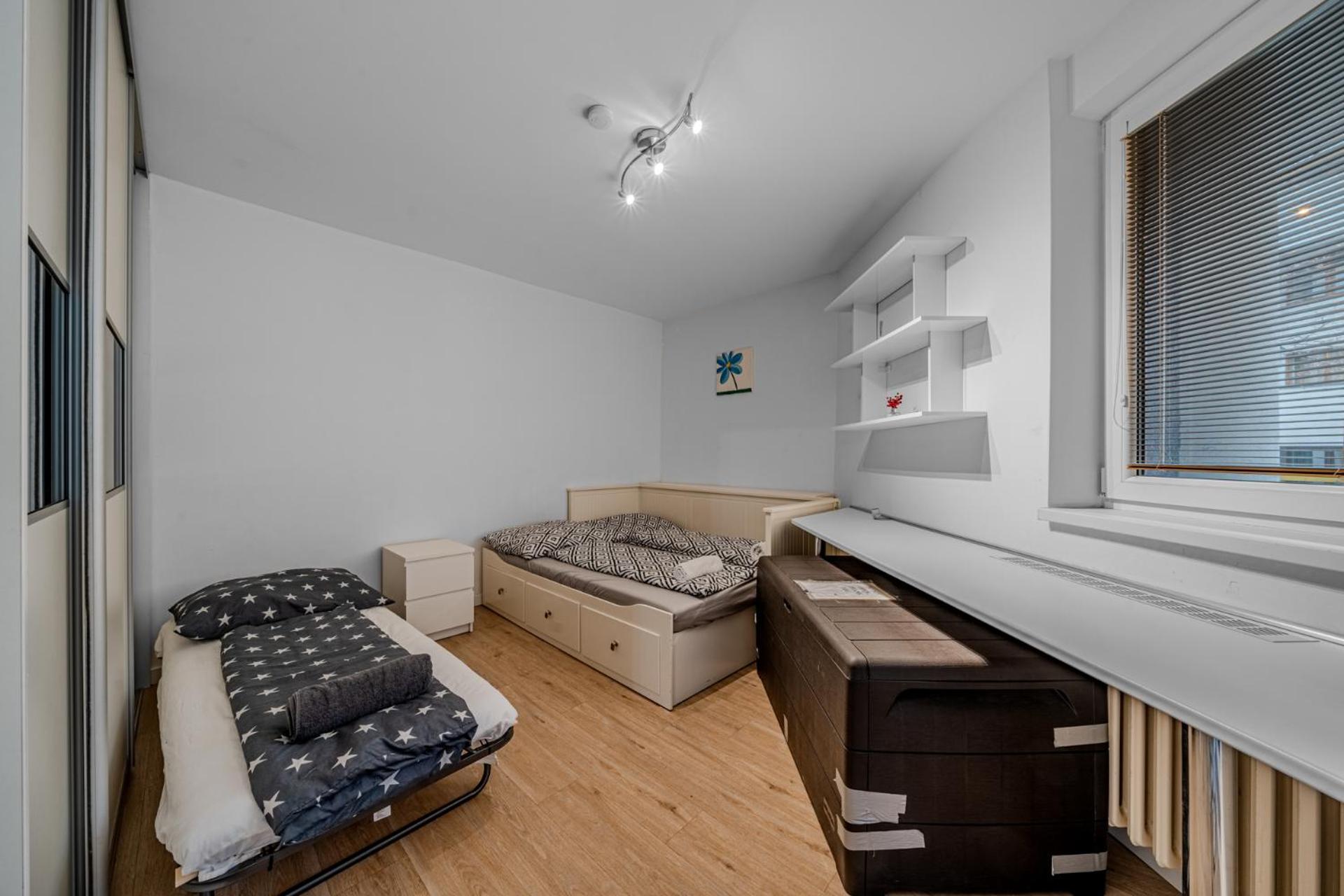 Huge Next To Train Station Close To The Center Appartement *